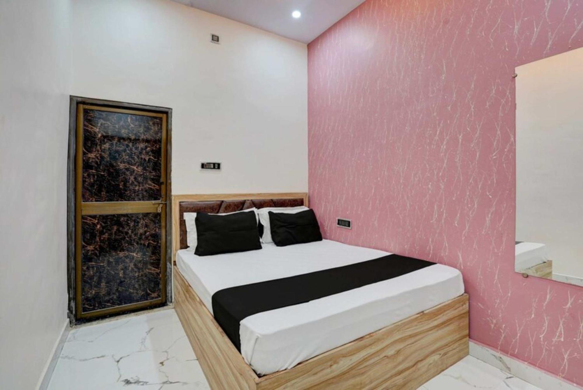 Goroomgo Hotel The Sojourn, Adharshila & Gulmohar Cottages Dharamsala Exterior foto